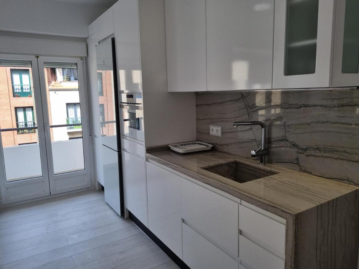 131A - Espectacular Apartamento 8 Personas Puerto Хихон Экстерьер фото